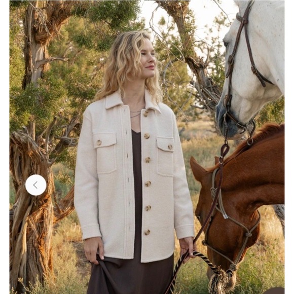 cozy earth Jackets & Blazers - Cozy Earth Women Size XXL Bouclé Shacket Alabaster Merino Wool Jacket NWT